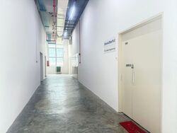 Lw Technocentre (D22), Factory #537622111